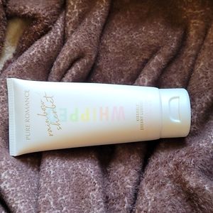 Whipped creamy lubricant